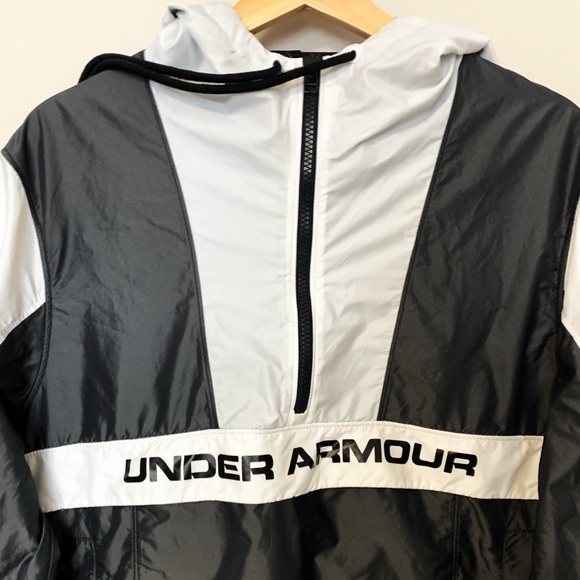 Under Armour Pursuit Subsurface Windbreaker Men’s Jacket - Picture 2 of 11